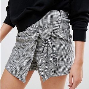 Bershka Dog Tooth Check Skort